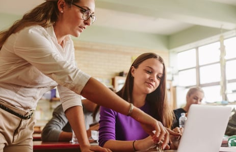Students and teachers work with the Academic Software Platform in class. Students and teachers work with the Academic Software Platform in class.
